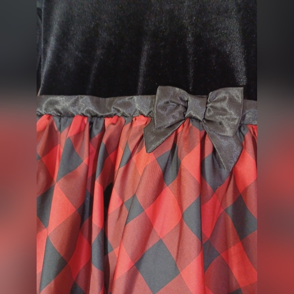 Cat & Jack Girls Dress Black Velvet Red Plaid Black Petticoat (7/8) - Picture 3 of 10